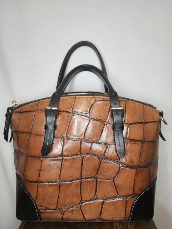 Vintage 90s Dooney And Bourke Croc Embossed Tan And Black Satchel GUC - Picture 3 of 15